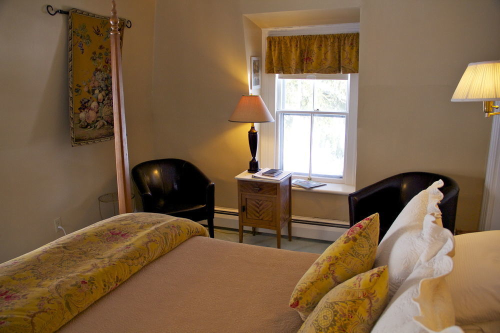 Federal House Inn Lee Eksteriør billede