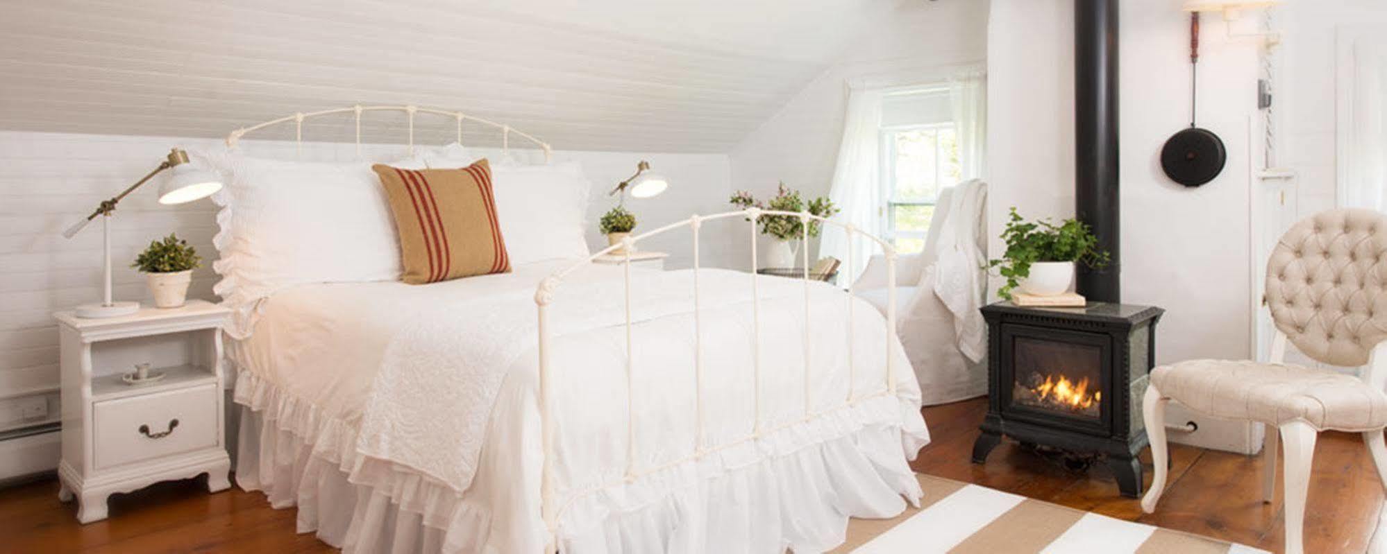 Federal House Inn Lee Eksteriør billede