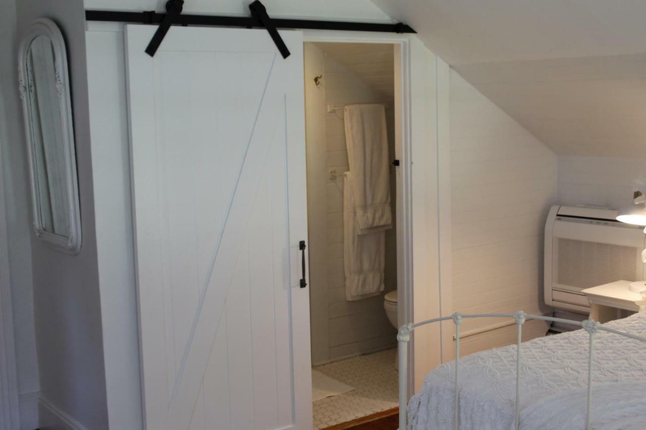 Federal House Inn Lee Eksteriør billede