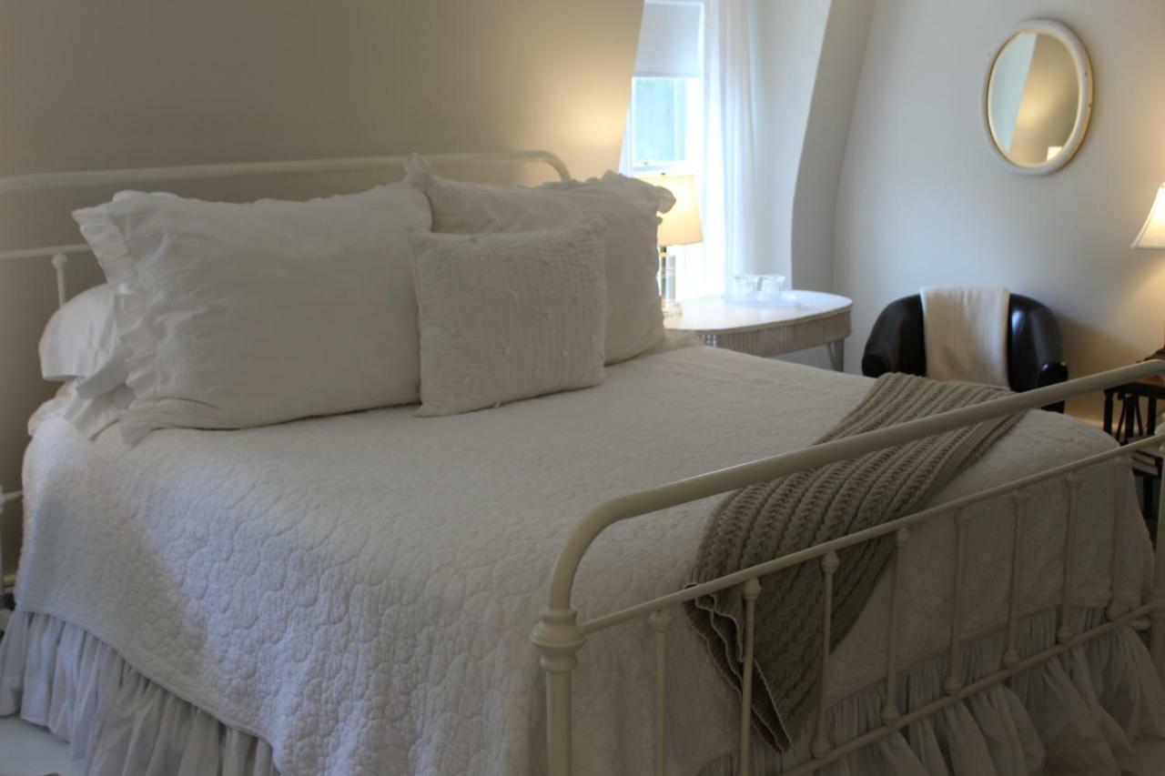 Federal House Inn Lee Eksteriør billede